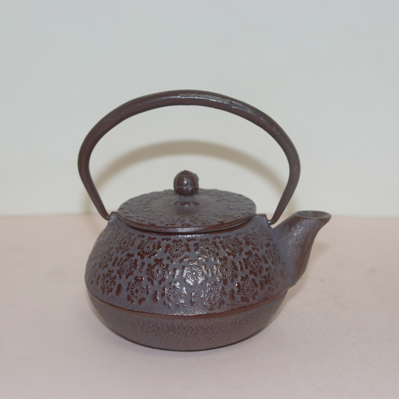 미사용 남부철기 무쇠로된 화문양각주자