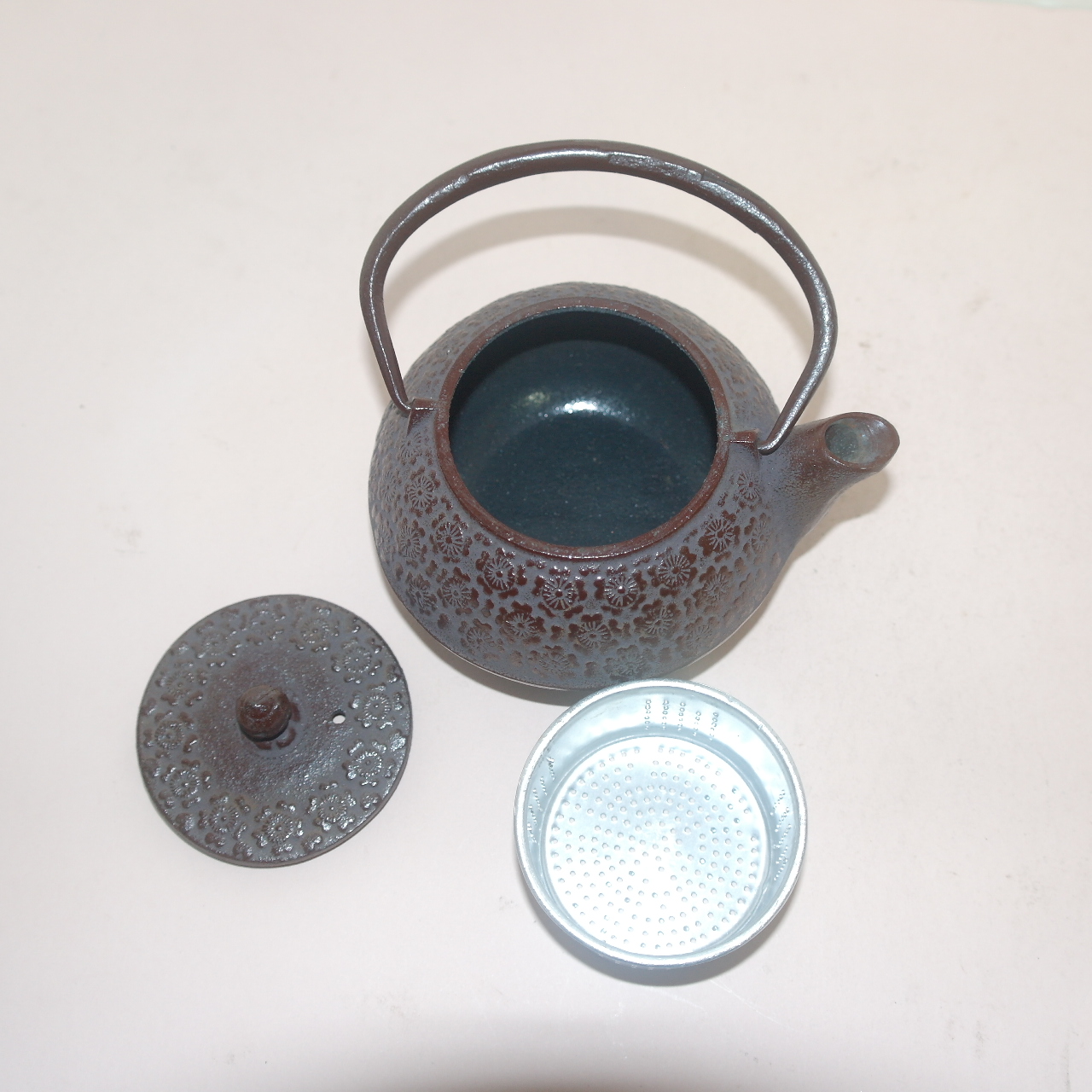 미사용 남부철기 무쇠로된 화문양각주자