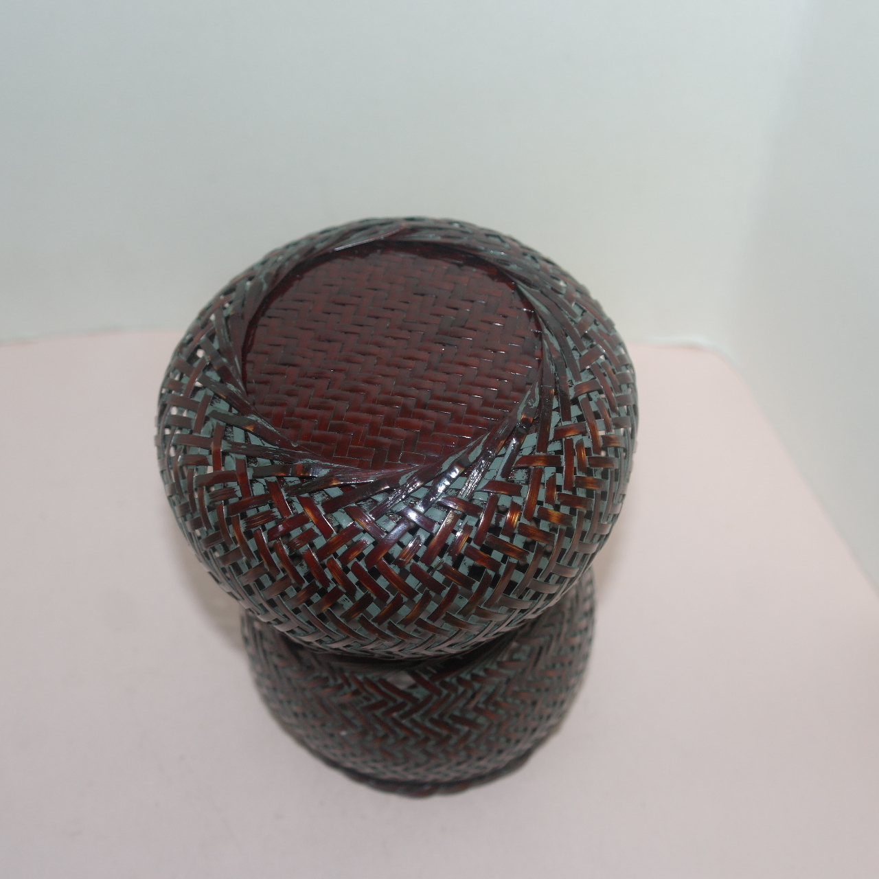 대나무로된 화병