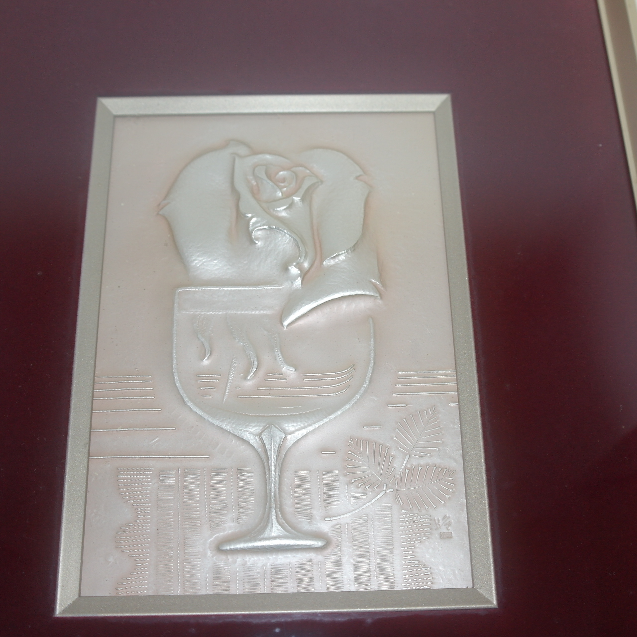 순은으로된 작가의 부조작품 액자