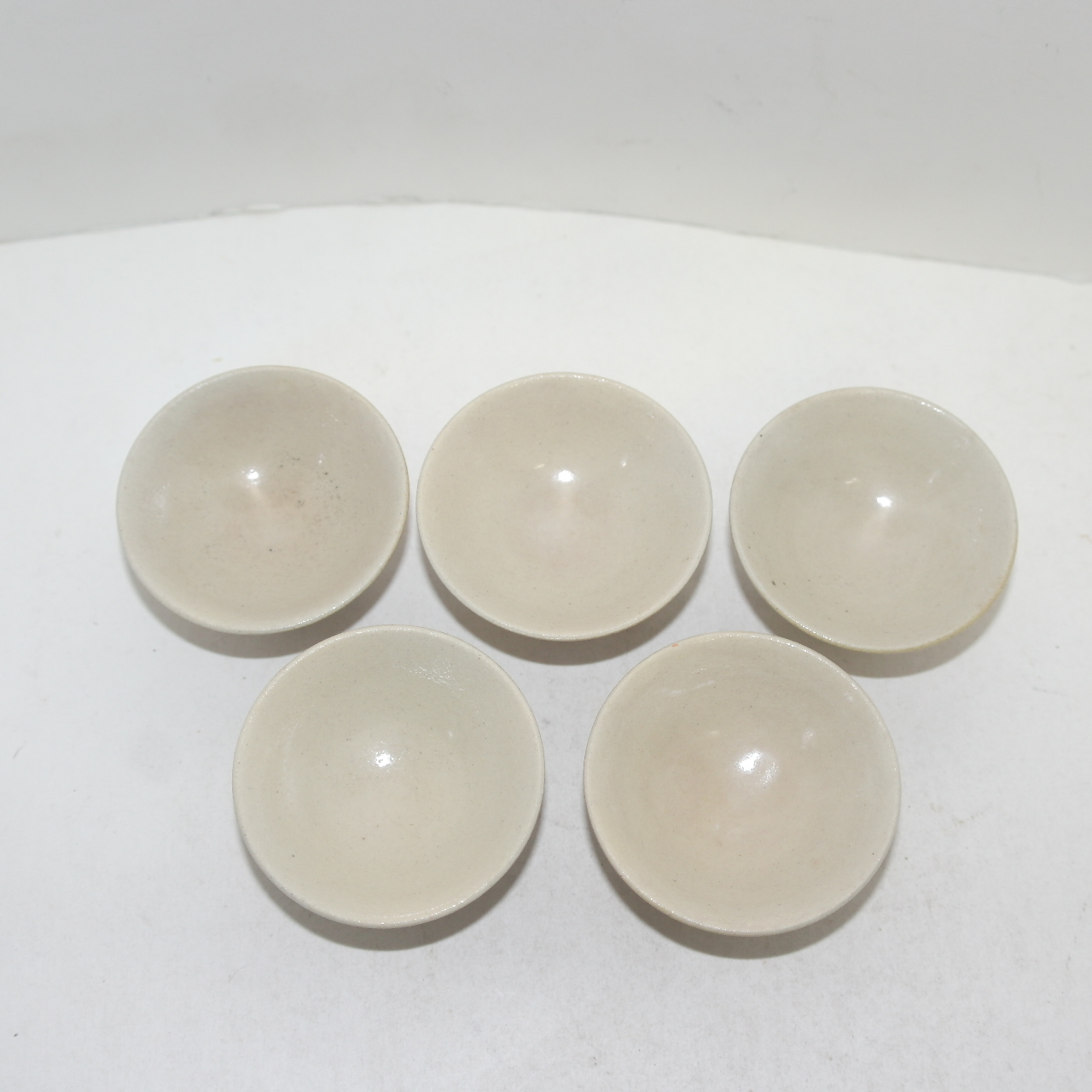 분청자 굽이있는 잔 5점