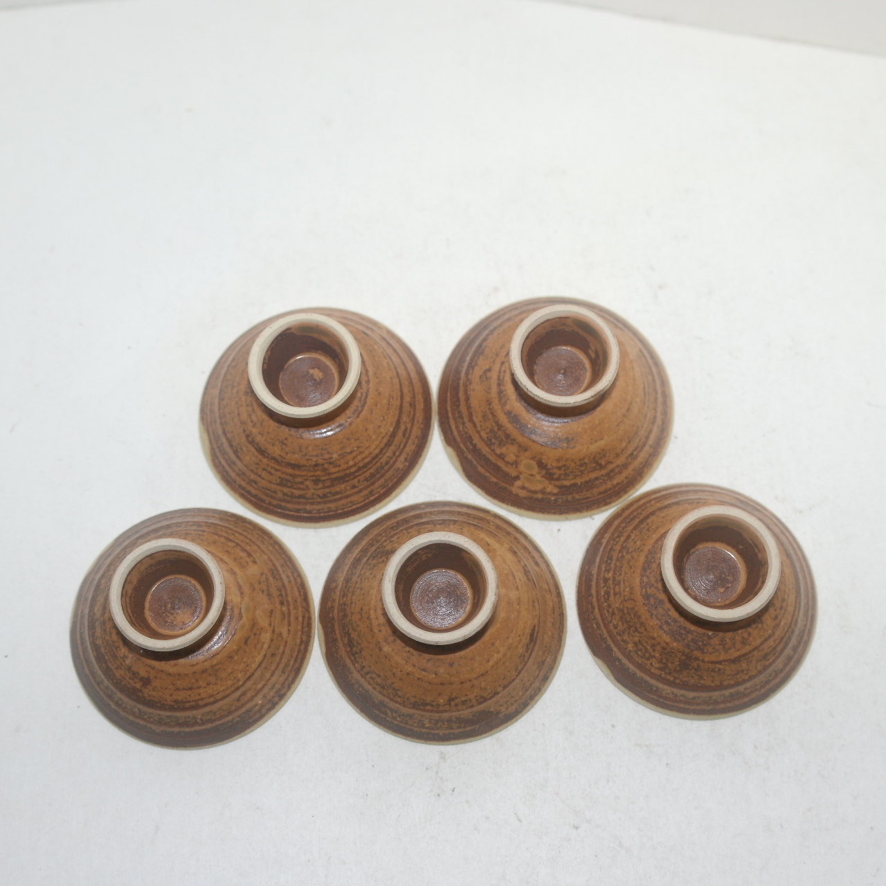 분청자 굽이있는 잔 5점