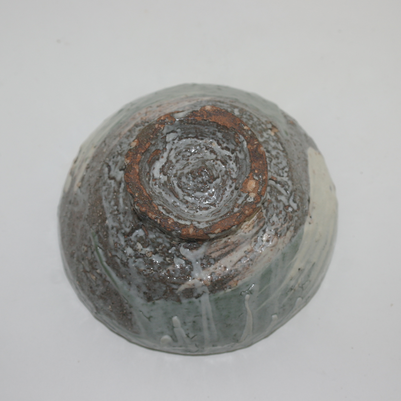 좌등 원삼랑(左藤 源三郞) 청자 설해(雪解) 말찻잔