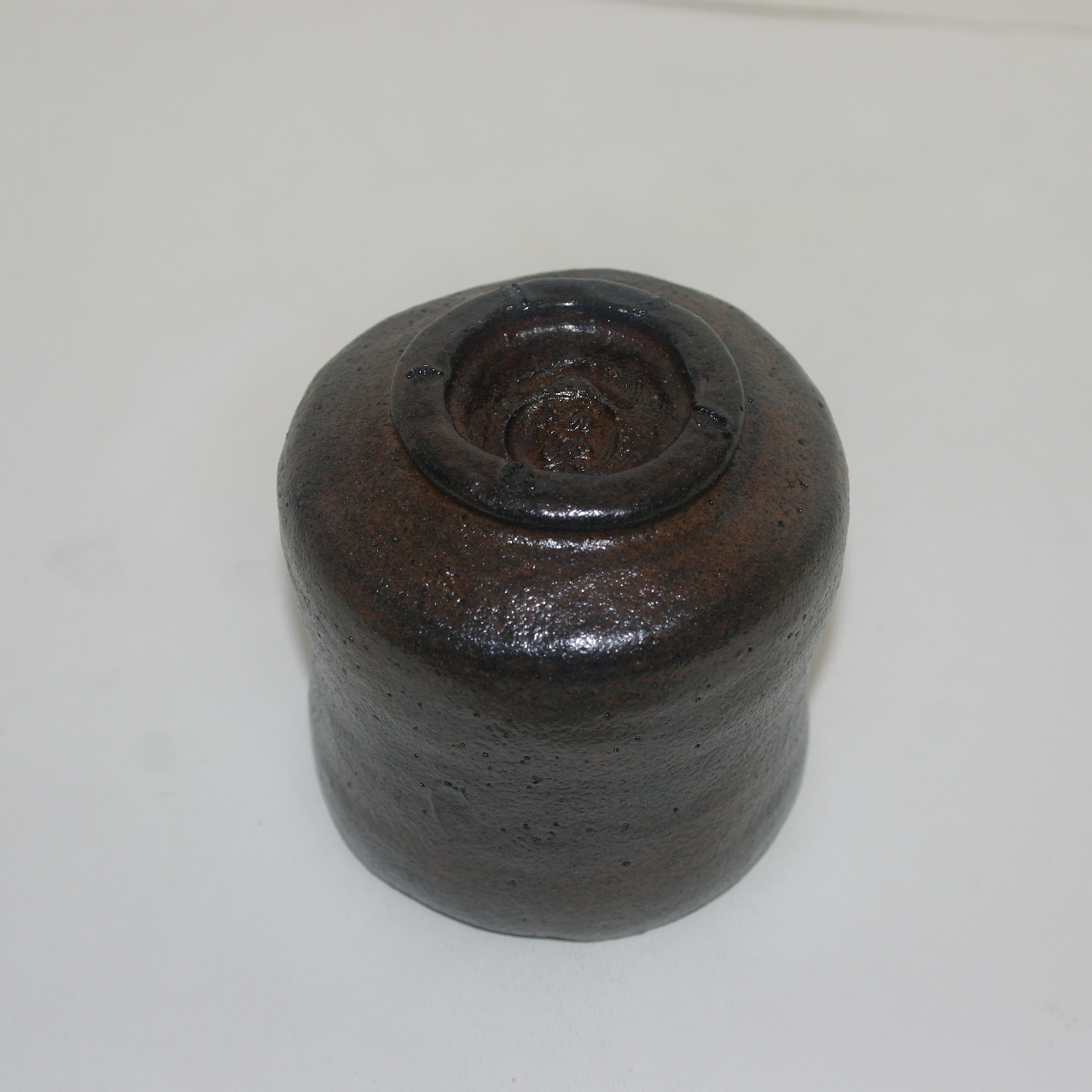 흑유청자 송락(松樂) 라꾸 말찻잔