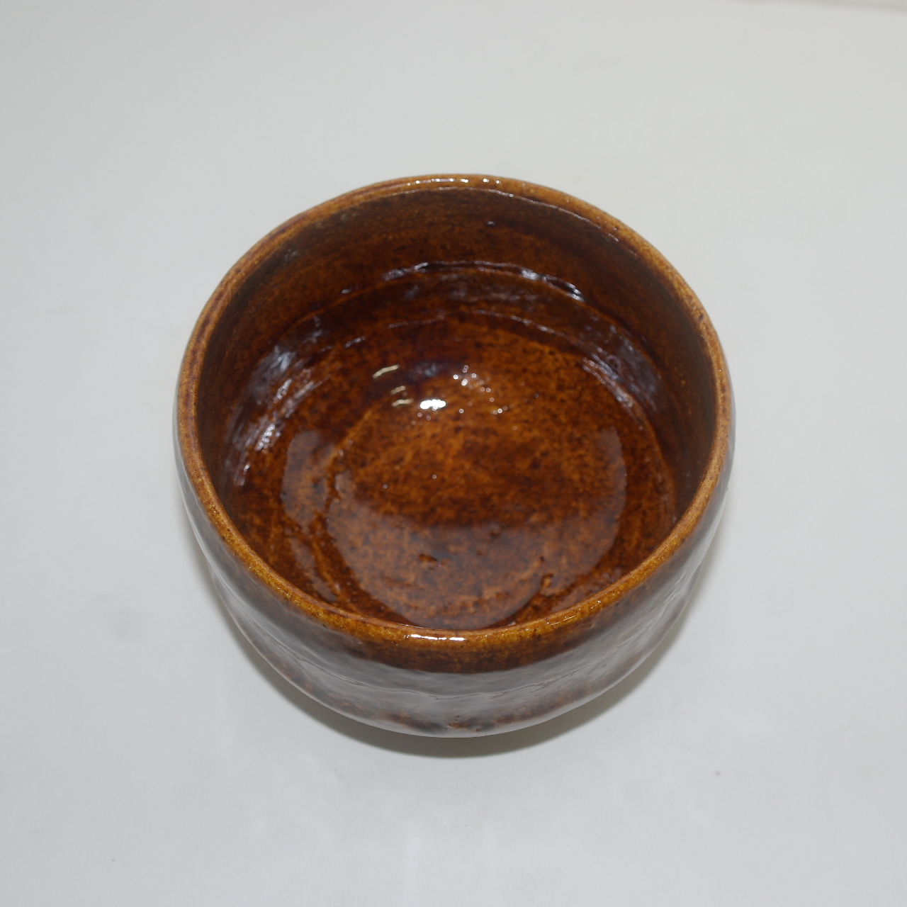 퍽퍽이 태토의 청자 락(樂) 말찻잔