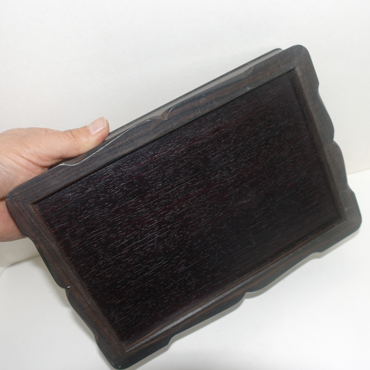 묵직한 장미화류목으로된 벼루함