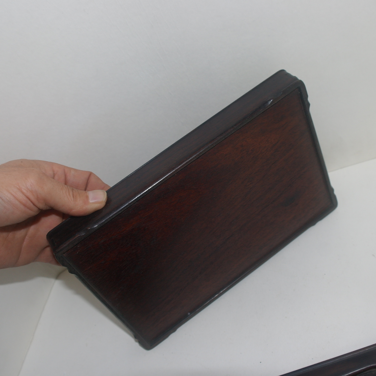 묵직한 장미화류목으로된 벼후함