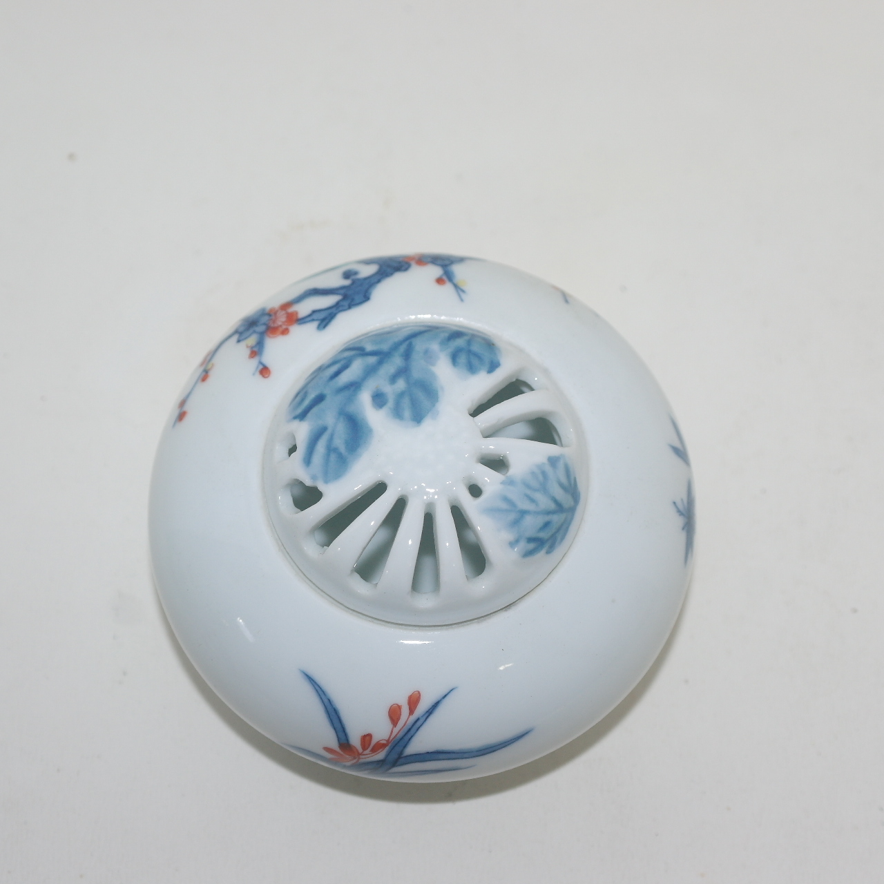 이마리 청화백자화문 삼족향로