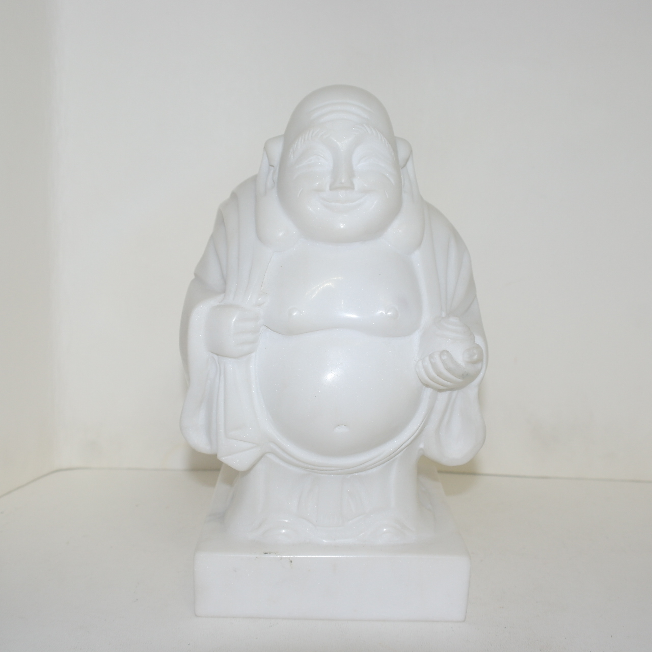 백대리석 돌로 조각된 수(壽) 포대화상 조각상