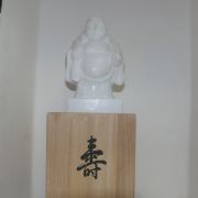 백대리석 돌로 조각된 수(壽) 포대화상 조각상