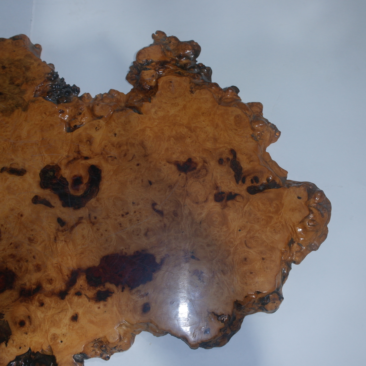 구수목(뿌리용목) 차판