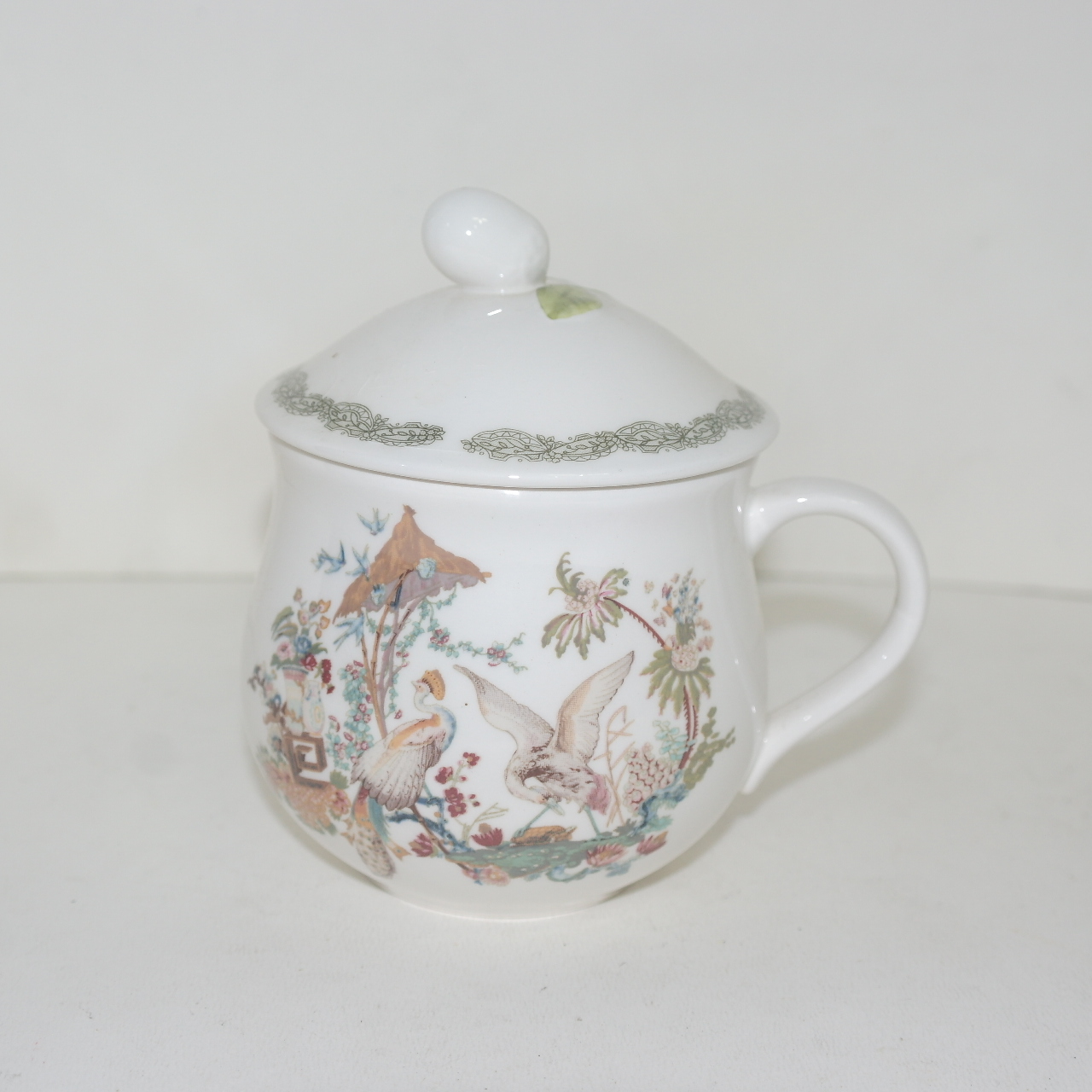 니키코 본챠이나 조화문 두껑있는 잔