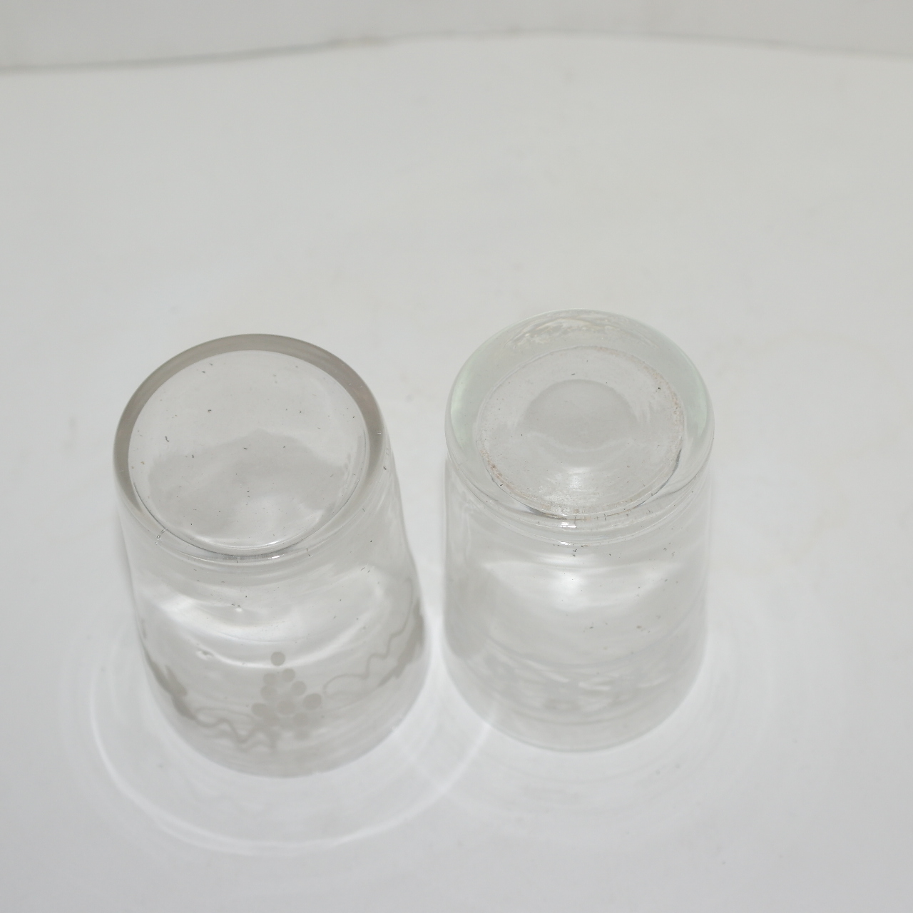 근대사 연대가좋은 화문이 있는 유리컵 2점