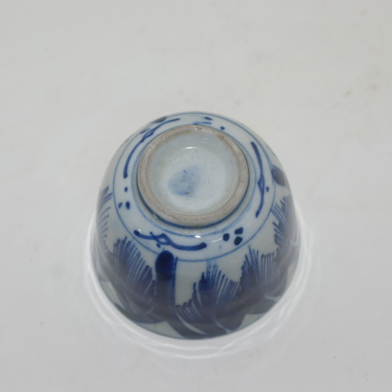 100년이상된 청화백자추상화문 화형잔