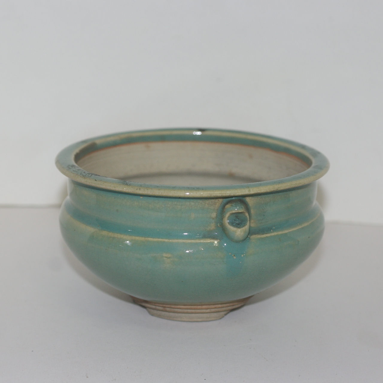 연대가좋은 청자 이귀향로