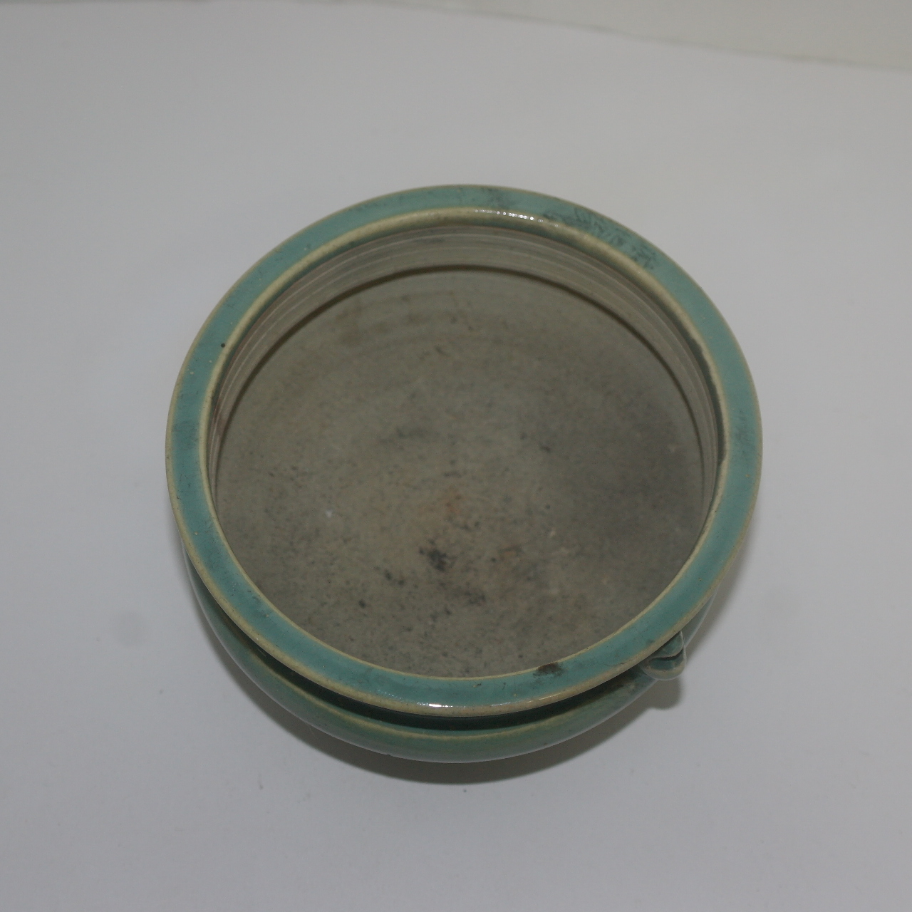 연대가좋은 청자 이귀향로