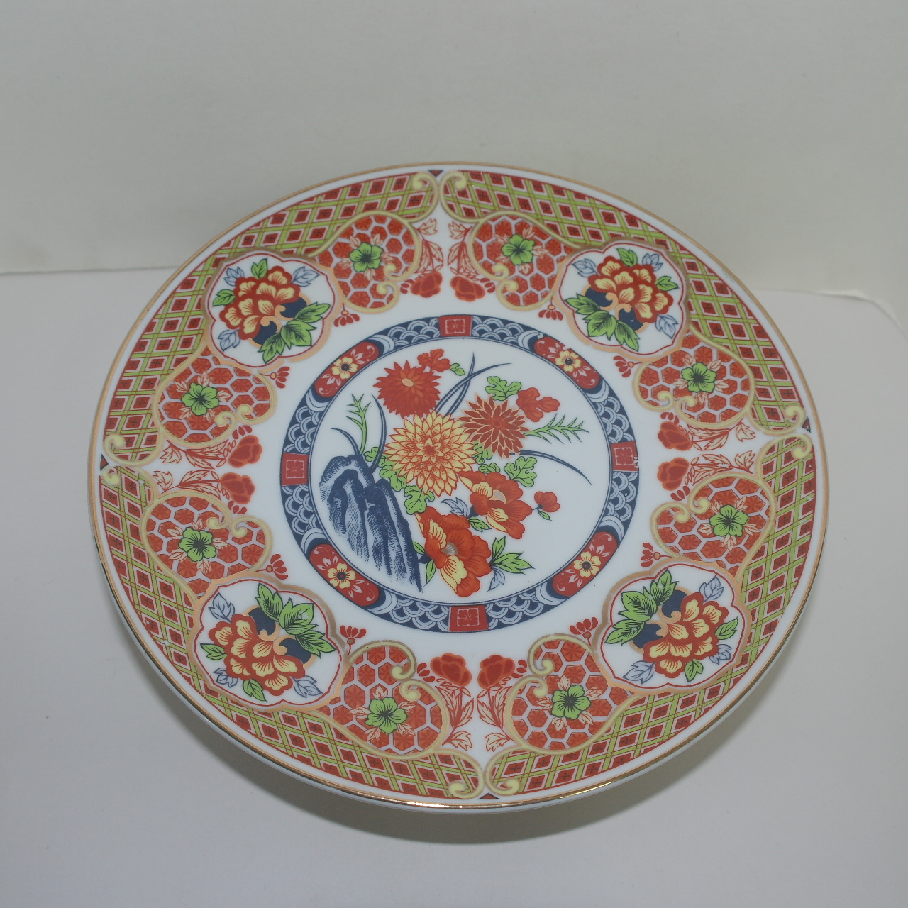 연대가좋은 이마리 진사백자금채화문 굽다리 대완