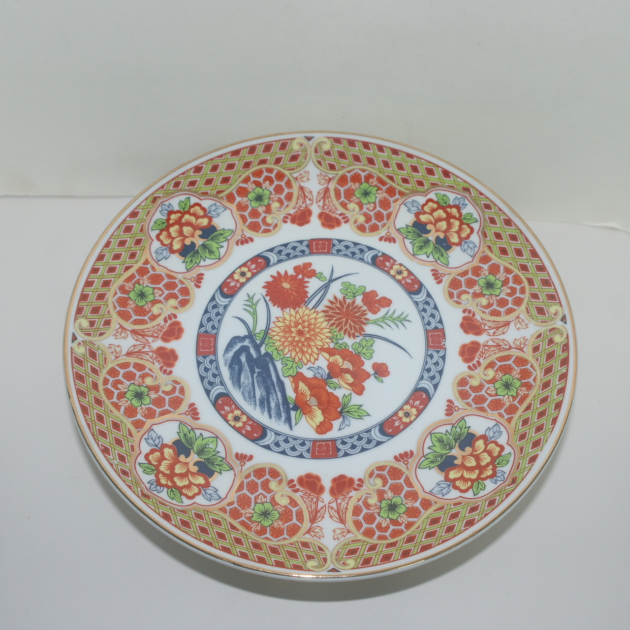 연대가좋은 이마리 진사백자금채화문 굽다리 대완