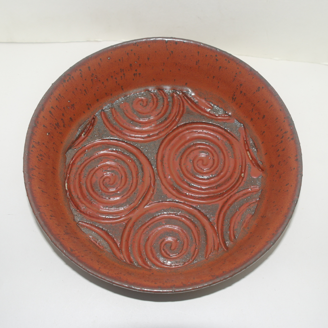 대형크기의 진사청자 태양회오리문 퇴수기