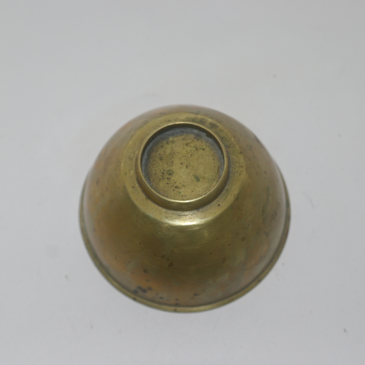 연대가좋은 청동으로된 잔