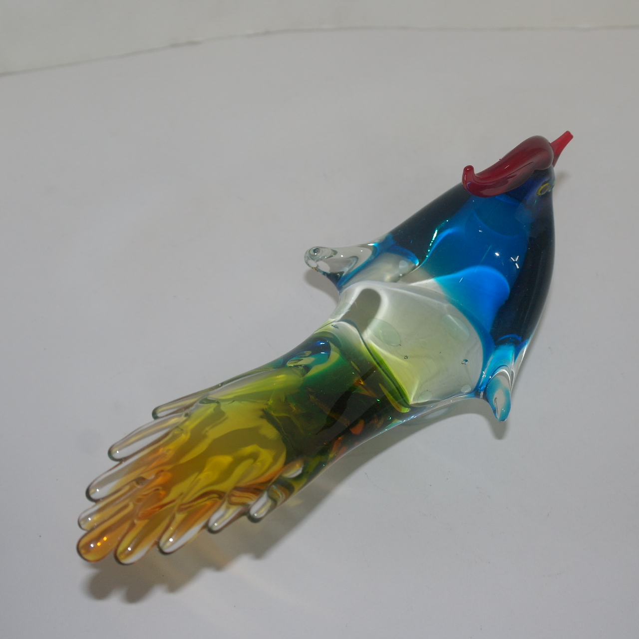 채색크리스탈 새 조각상