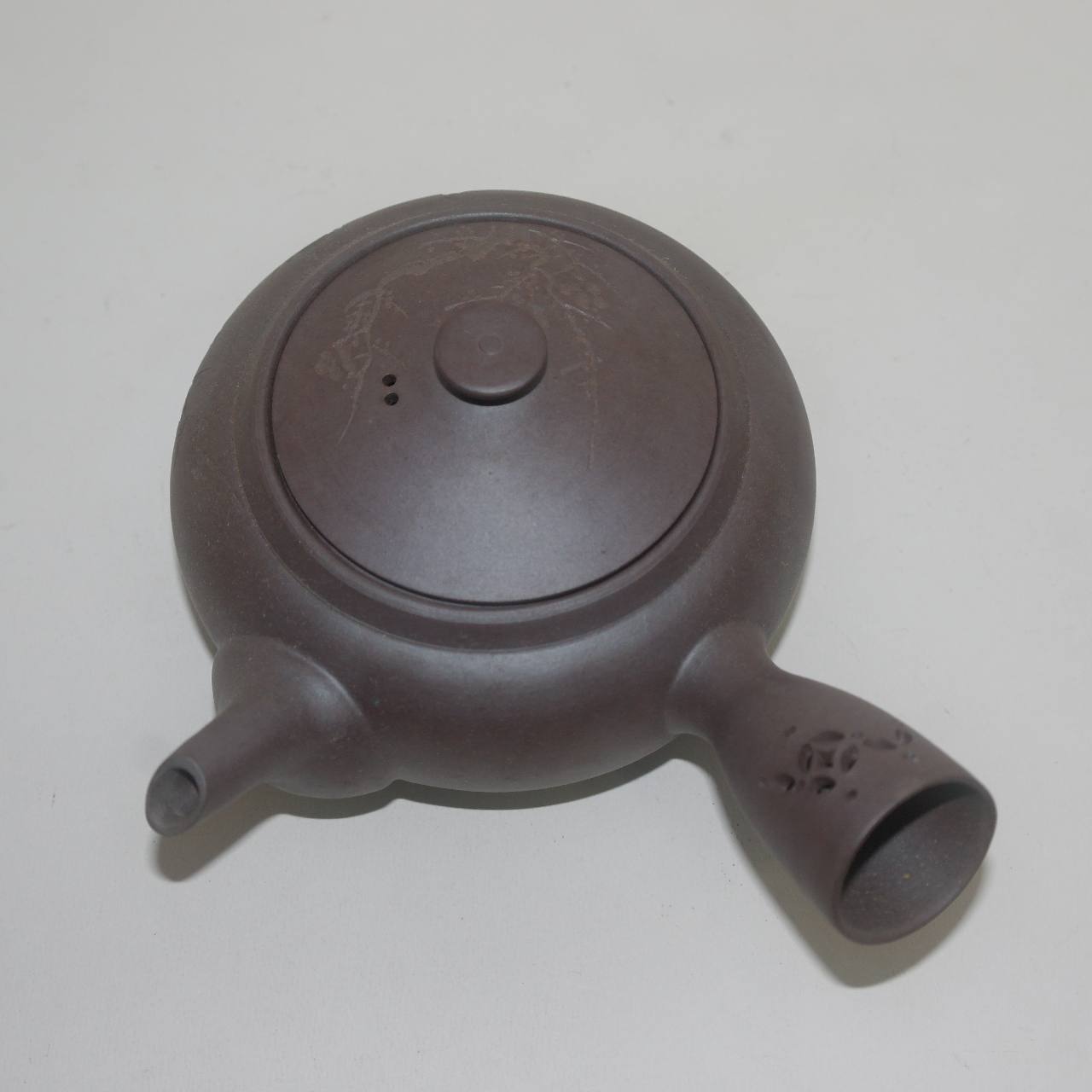 자사도자기 음각매화문 다관