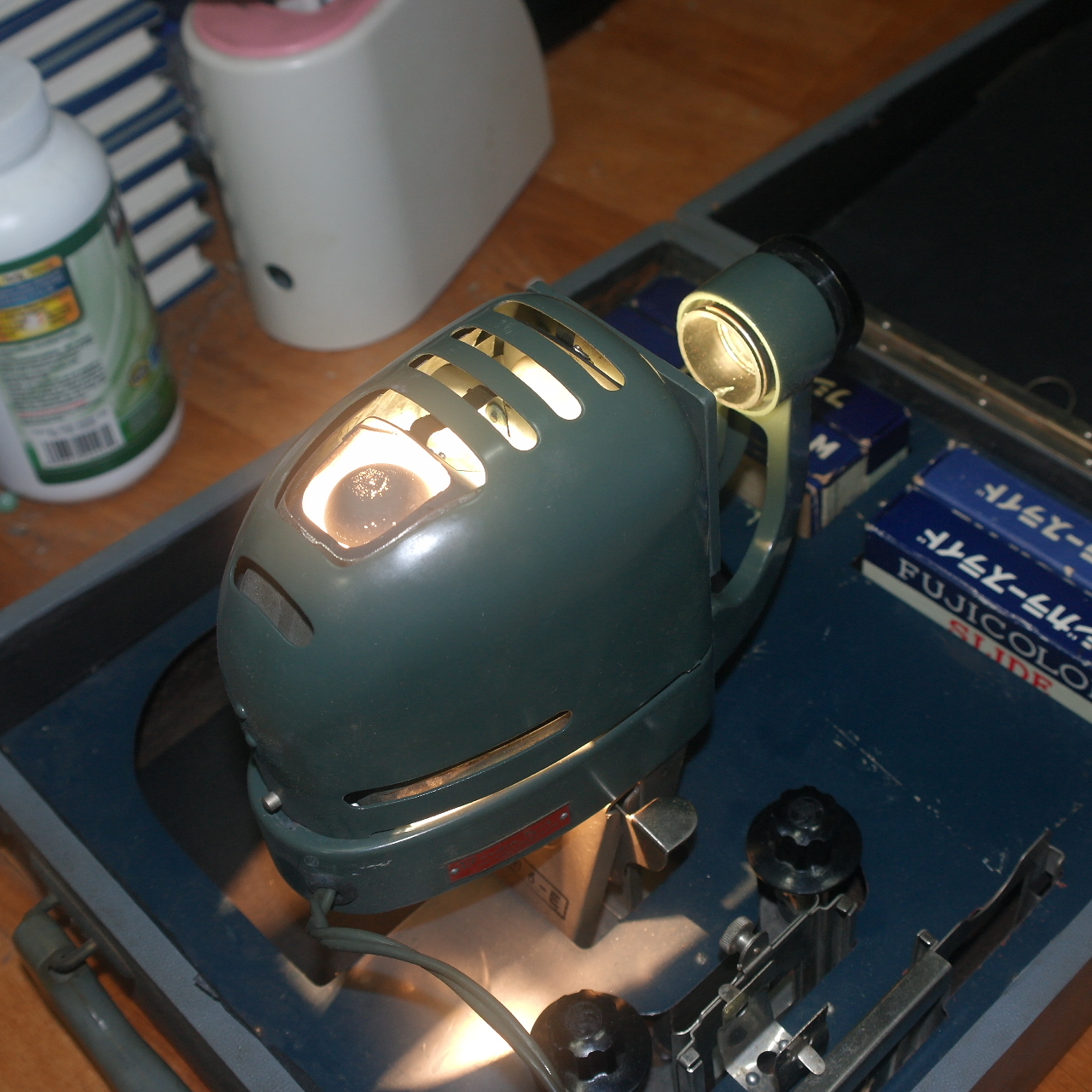 작동이 잘되는 진공관 슬라이드기