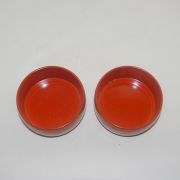 나무에 주칠이된 완 2점