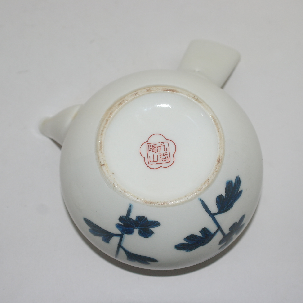 구곡도산(九谷陶山) 청자금채화문 다관