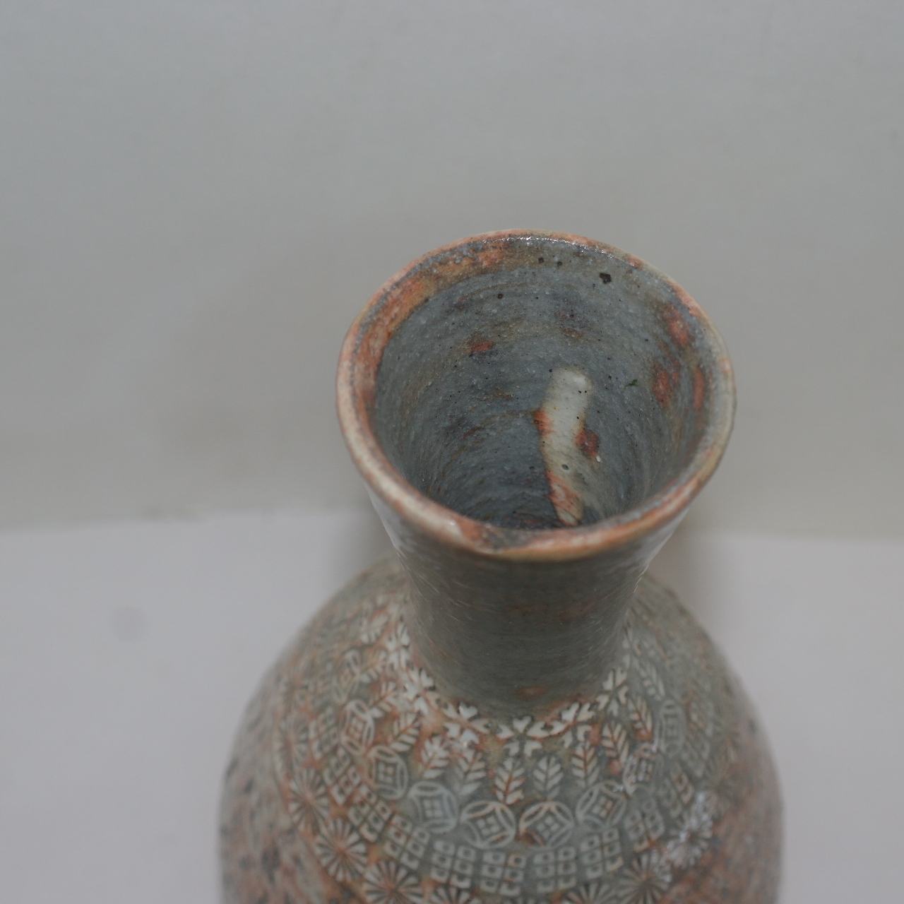 분청사기 국화인화문 주병