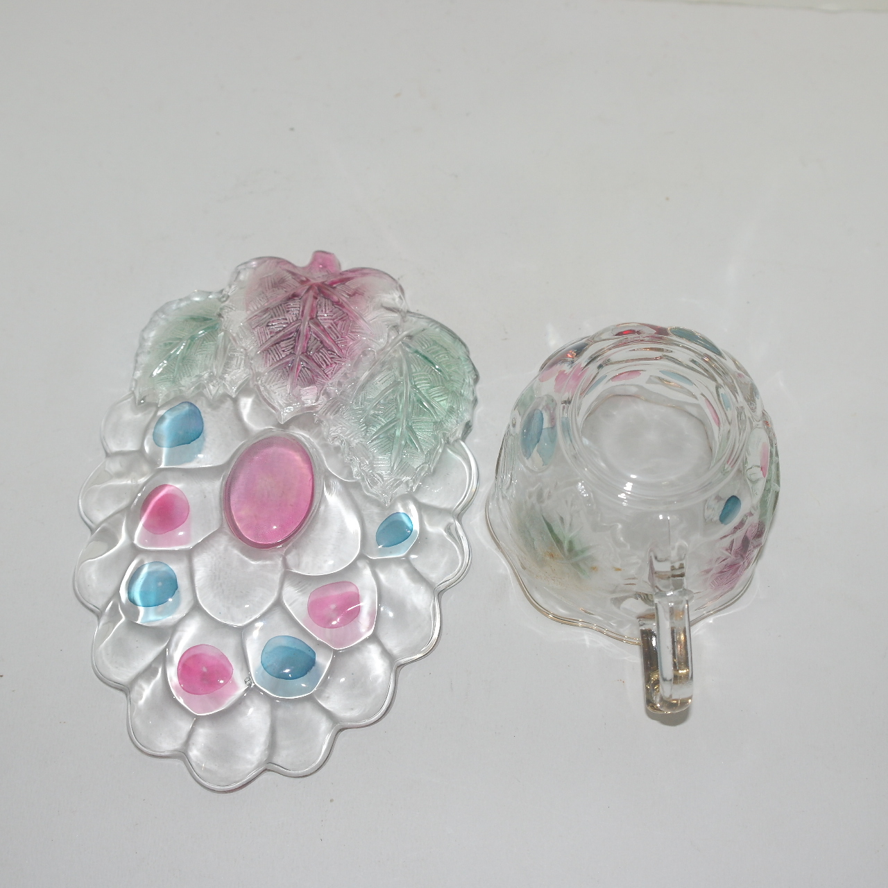 양각채색유리화문 금채잔 과 잔받침 5점셋트