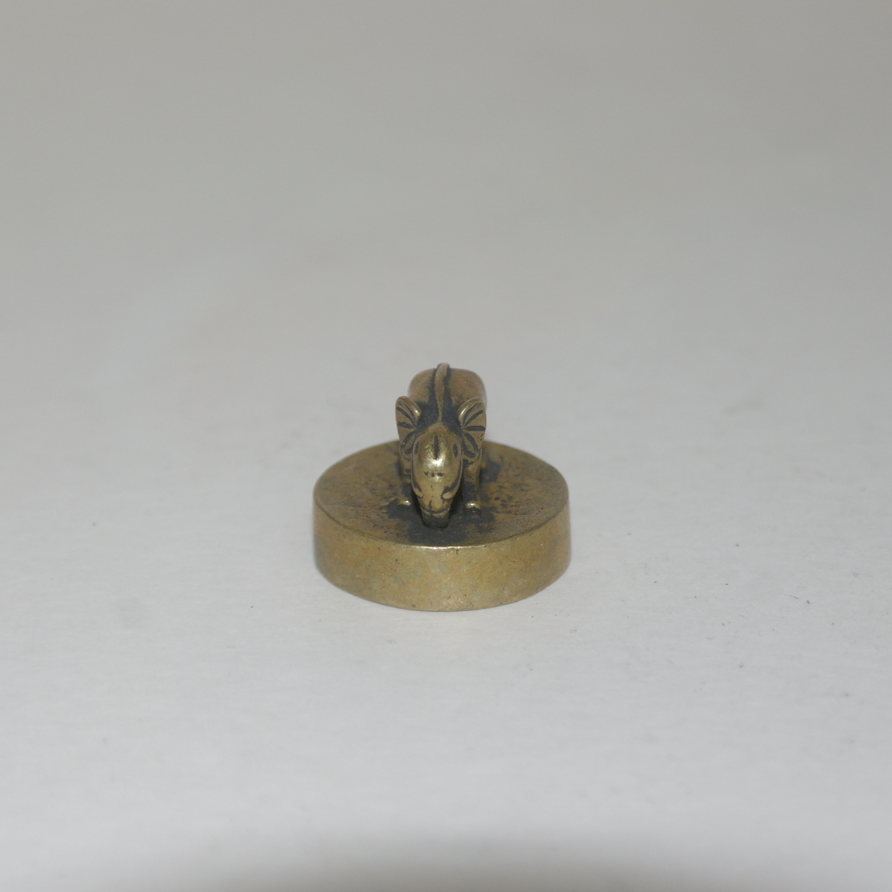 청동으로된 코끼리 낙관