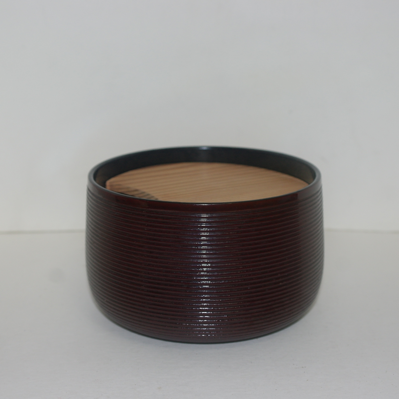 나무에 옷칠이된 퇴수기,차도구