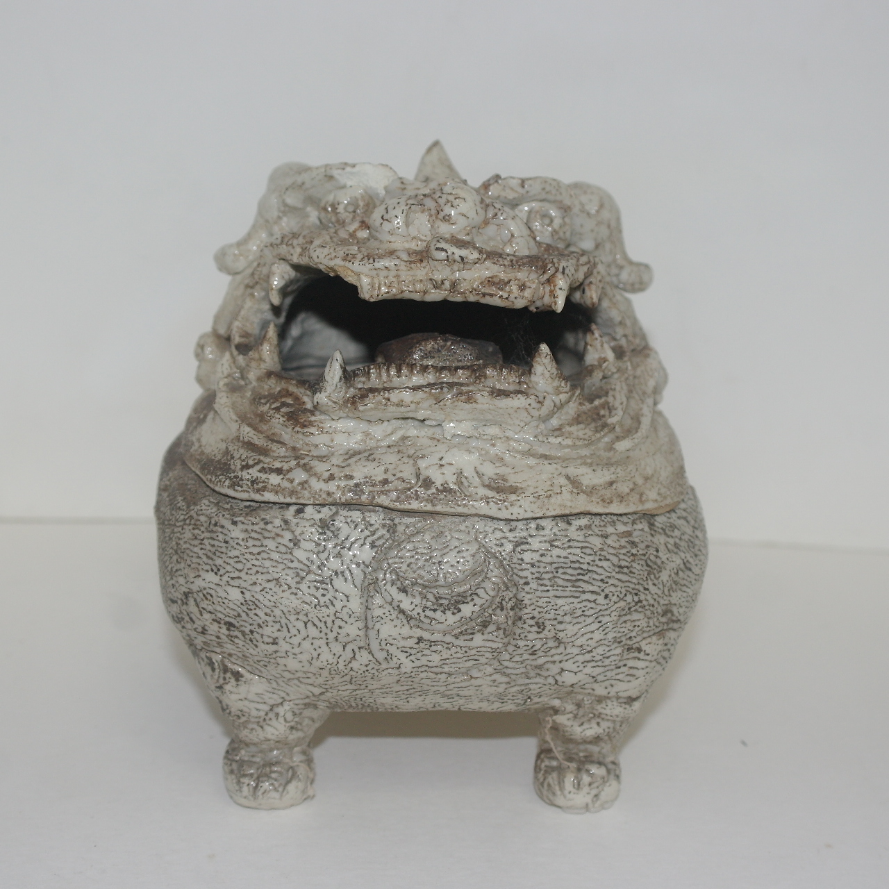 골동-연대가좋은 청자해태 향로