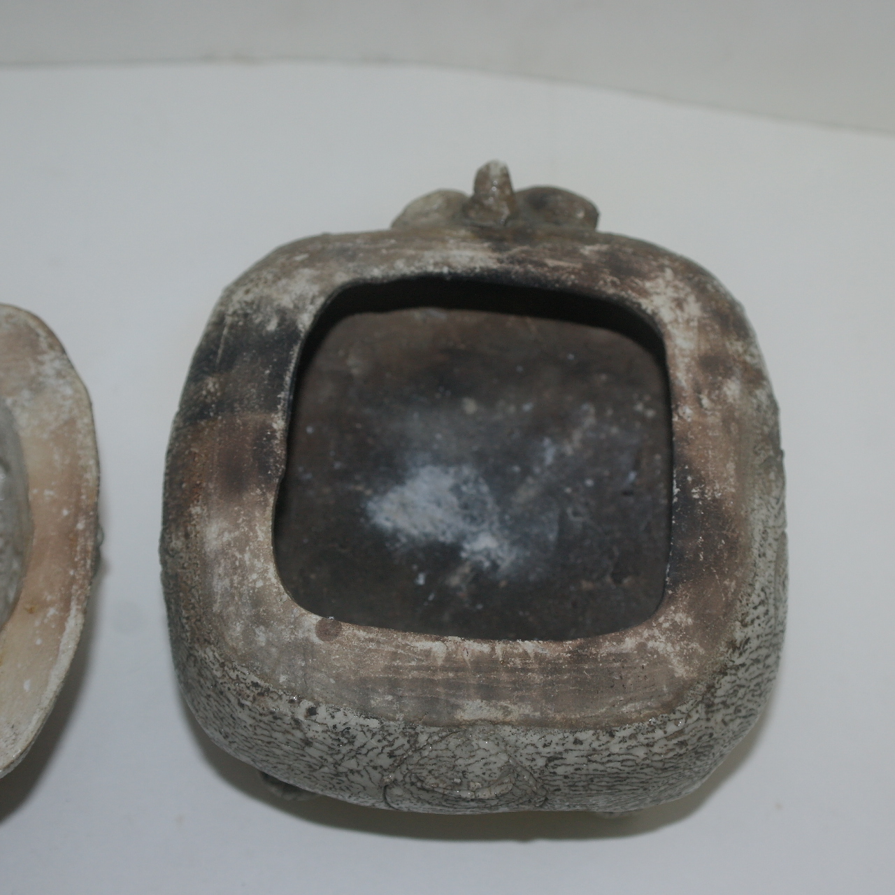 골동-연대가좋은 청자해태 향로