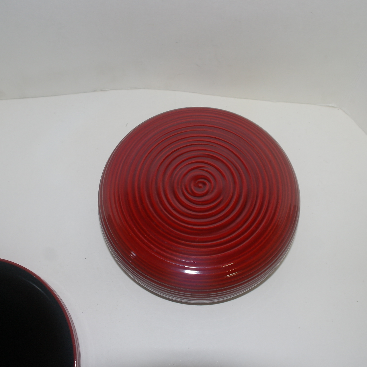 나무에 옷칠이된 합