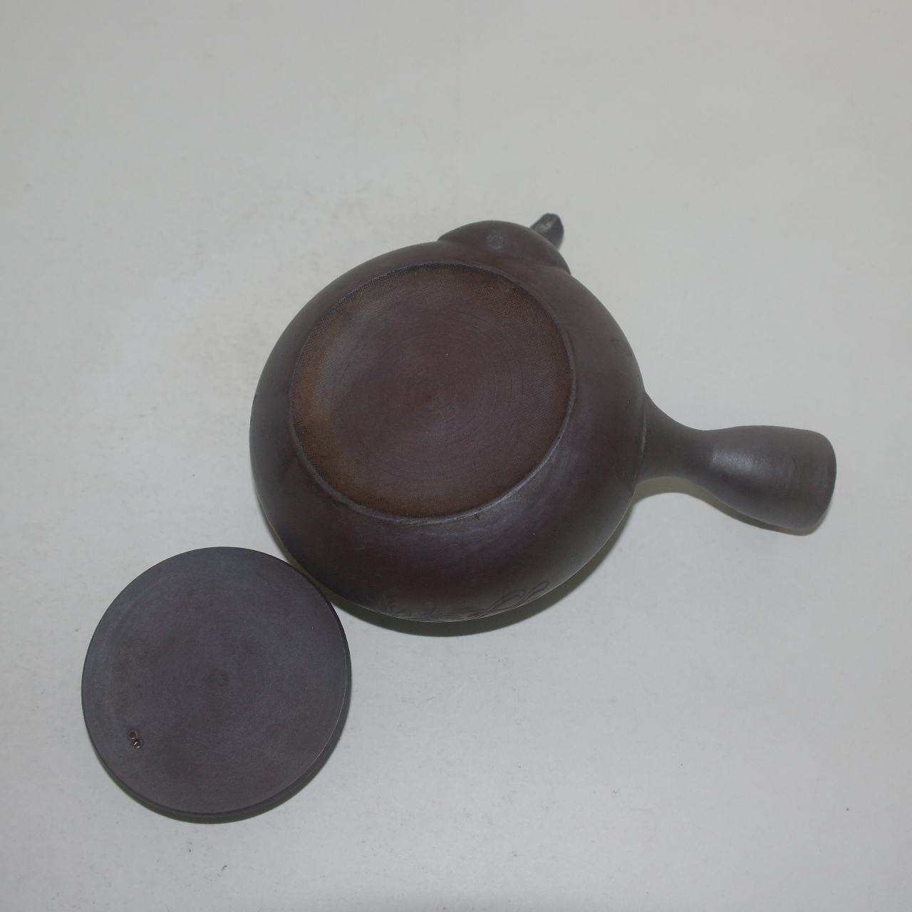 자사도자기 음각화문 다관