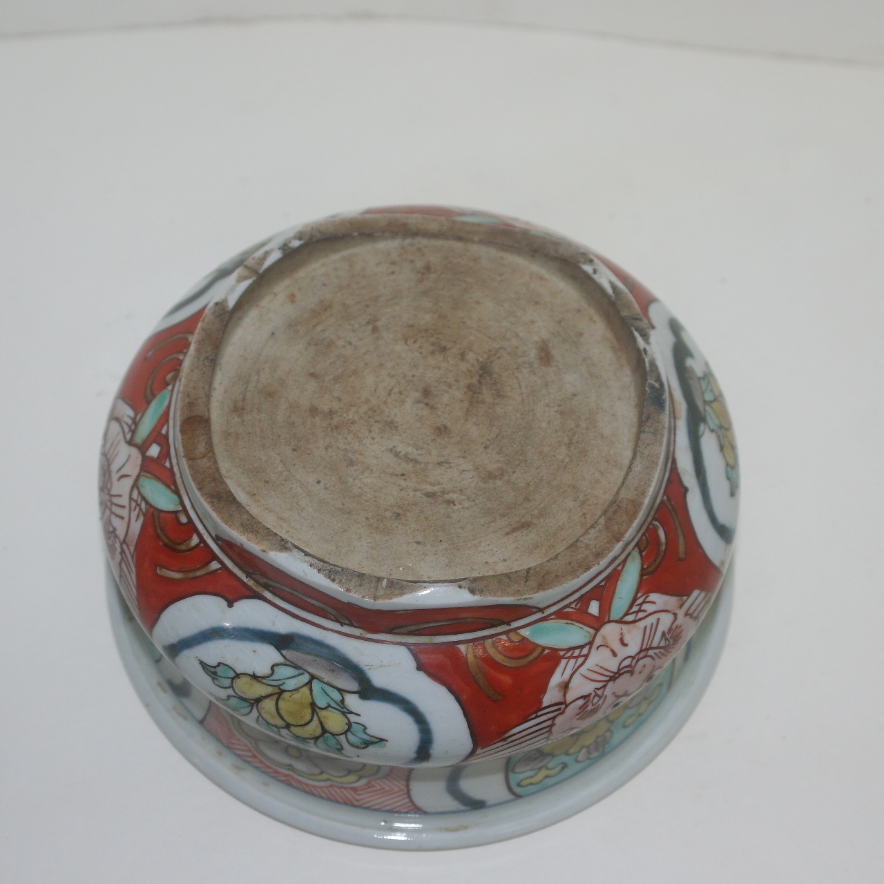 연대가좋은 진사백자화문귀면 삼족향로