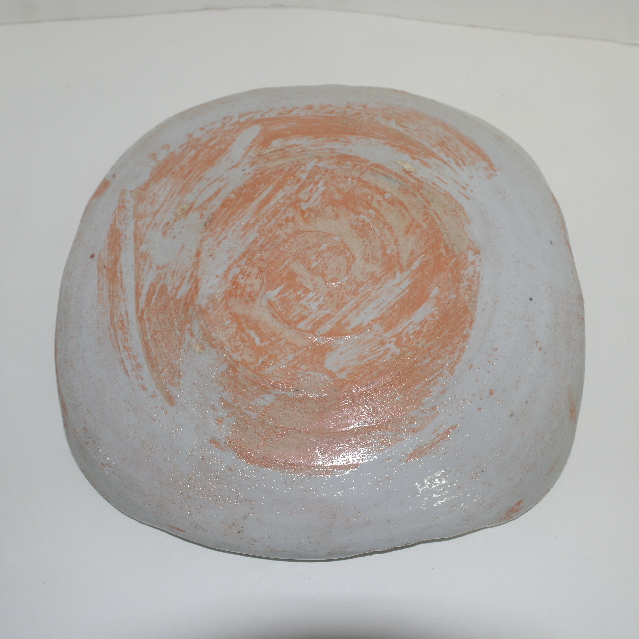 대형크기의 분청자 철화화문 사각대완