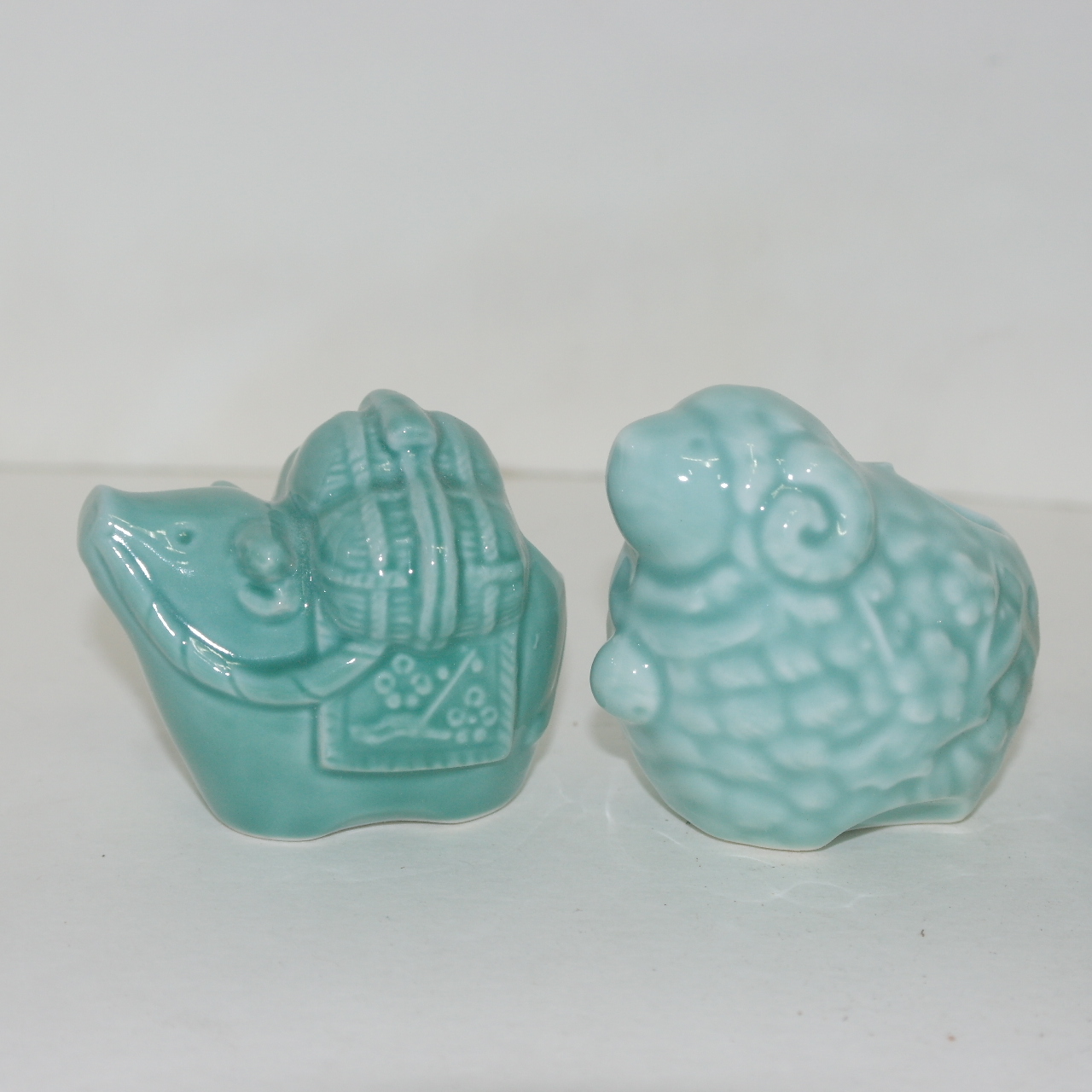 청자도자기 쥐,양,소 조각상