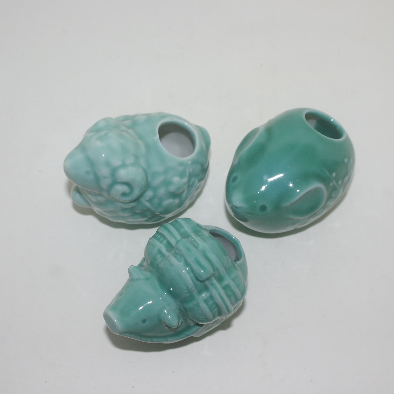 청자도자기 쥐,양,소 조각상