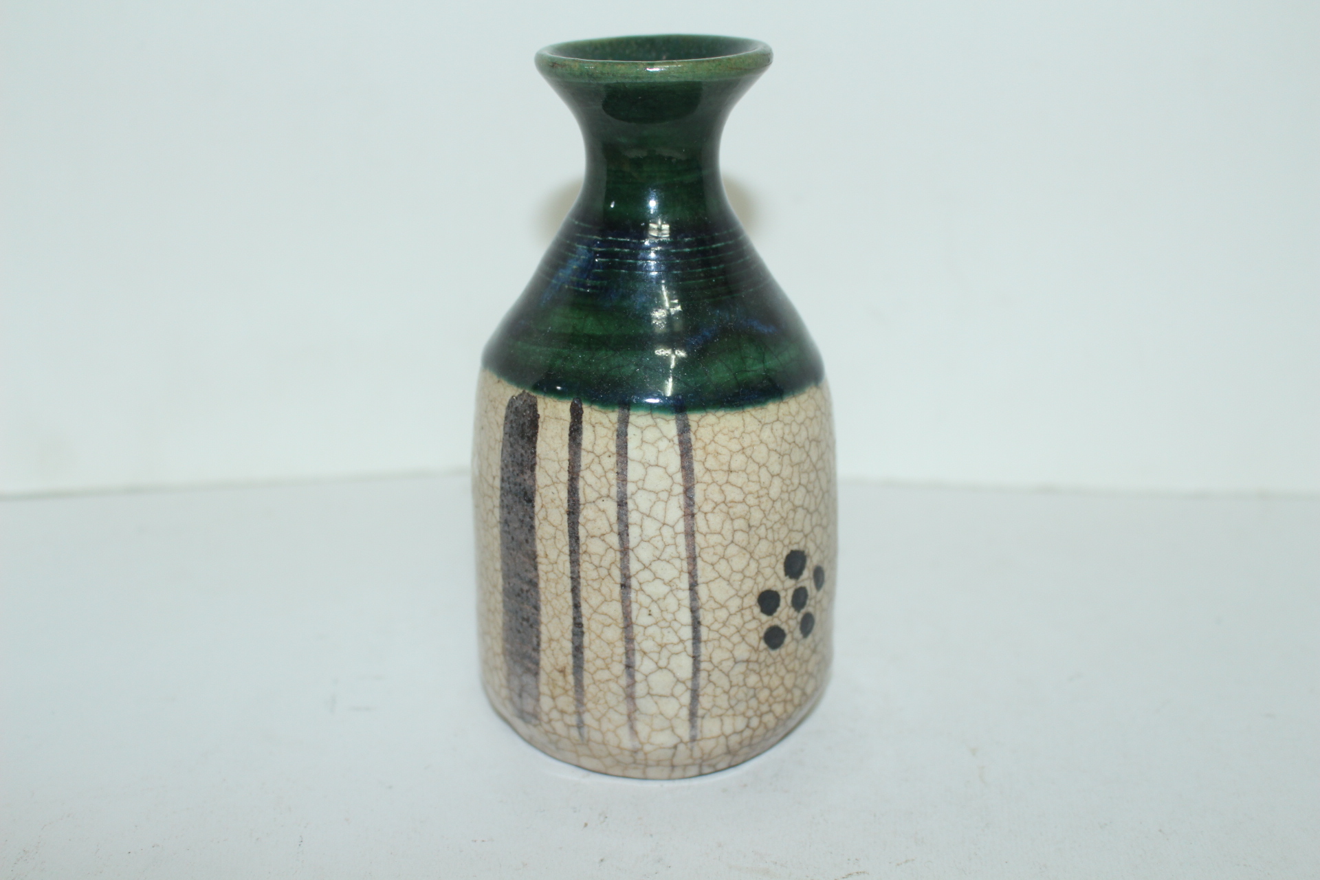 연대가좋은 오리배철화청자 주병