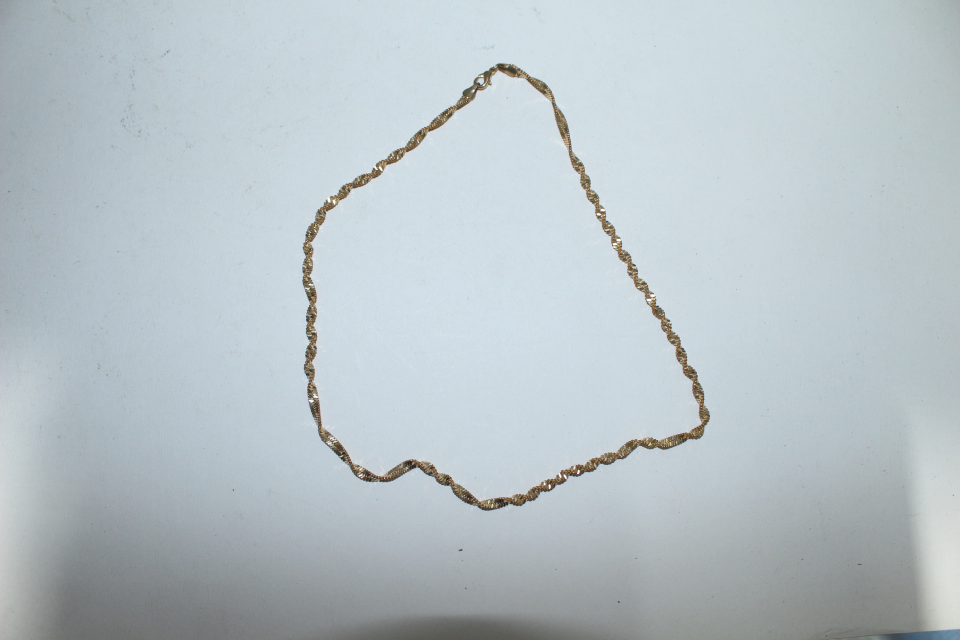 금속재질의 금도금 목걸이