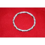 청동에 화문이 칠보된 팔찌