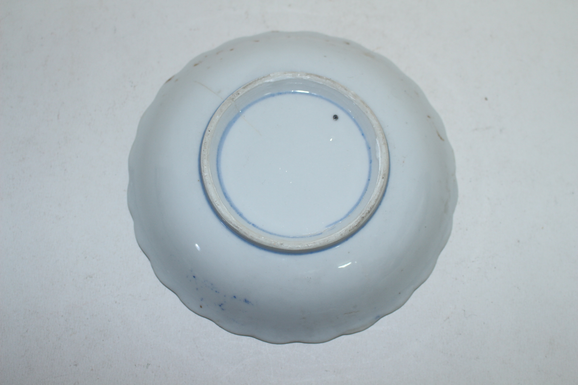 연대가좋은 청화백자 산수노송문 화형완