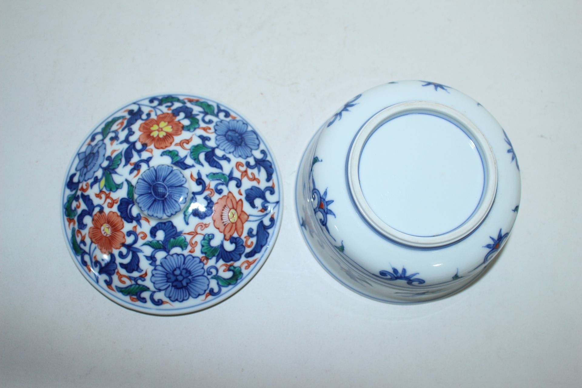 이마리 청화백자 진사화문 합