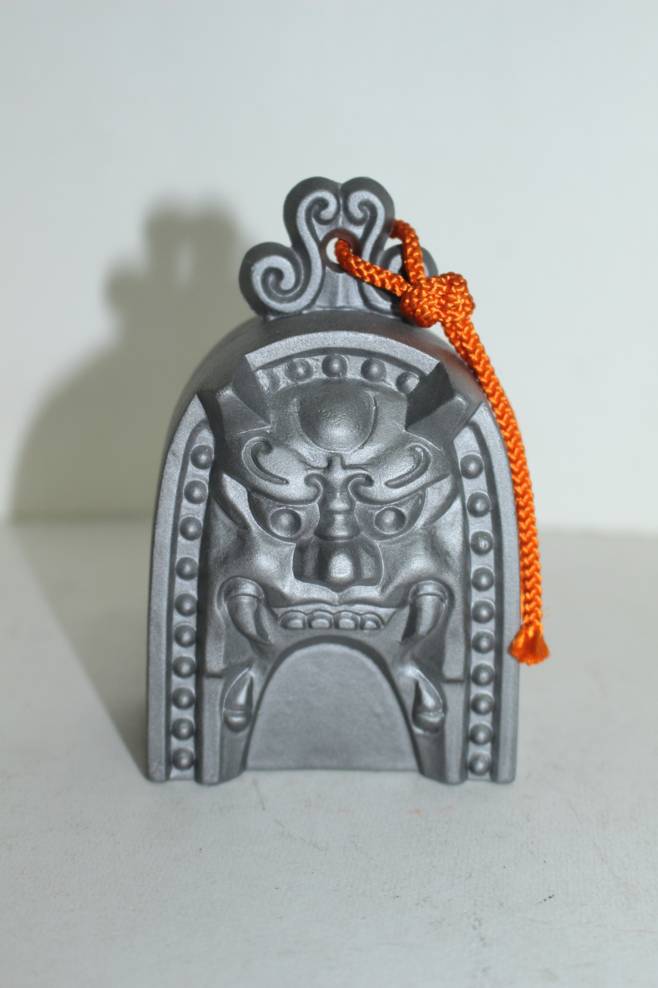 기와재질로된 소리가 잘나는 귀면방울