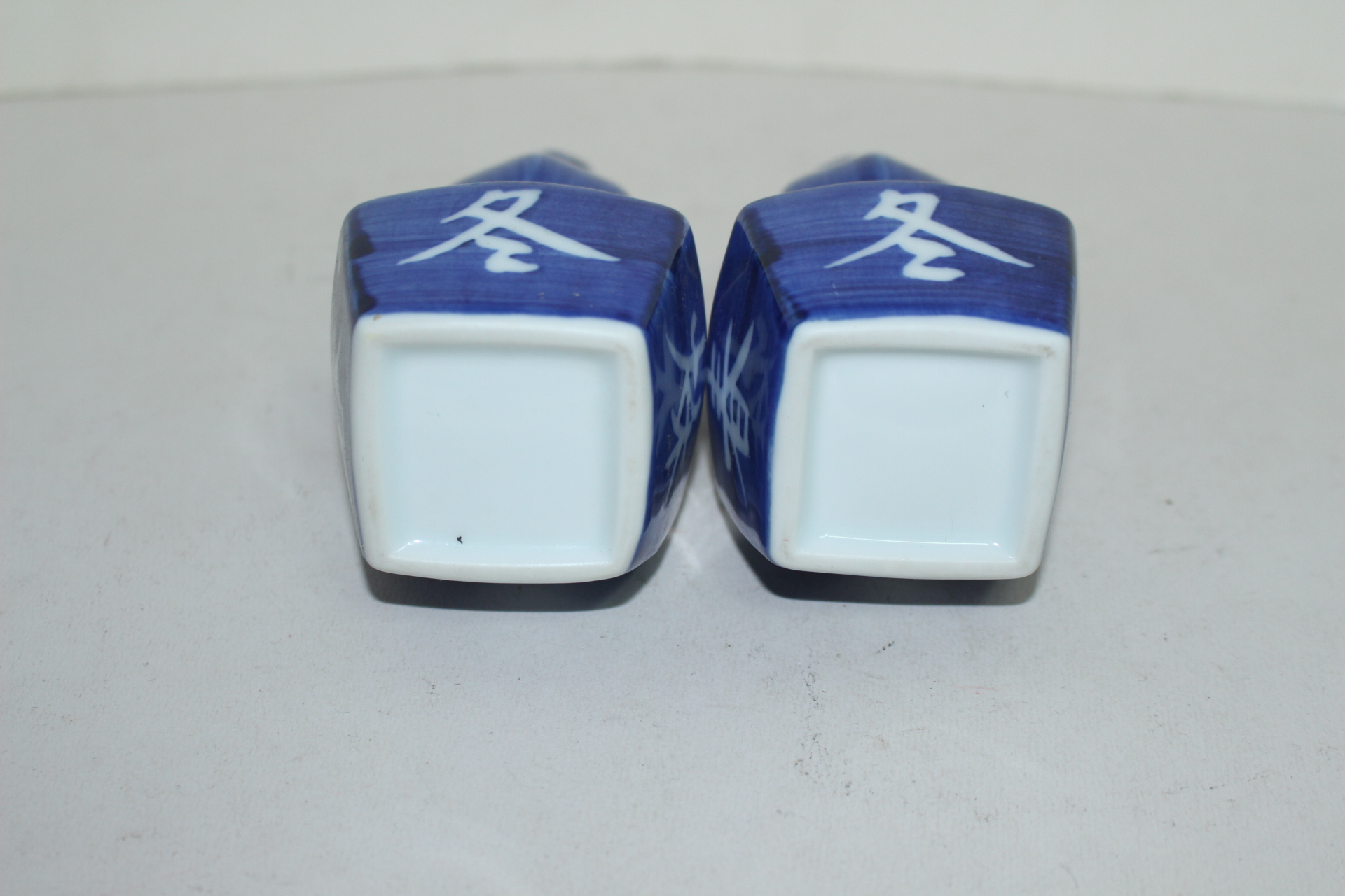 청화백자 춘하추동문 사각호리형 호 2점