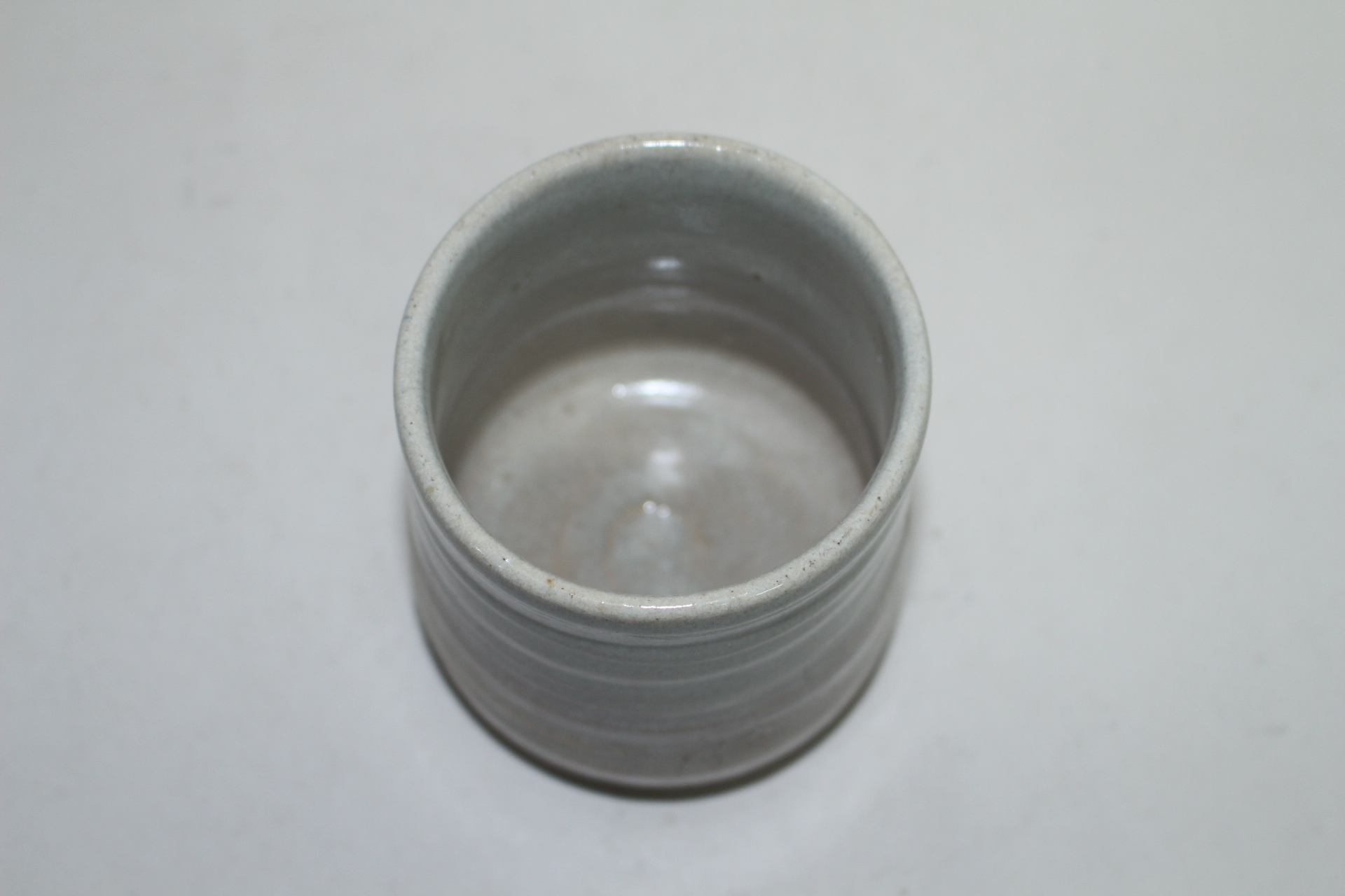 연대가좋은 청자 잔