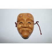 원목나무로된 탈